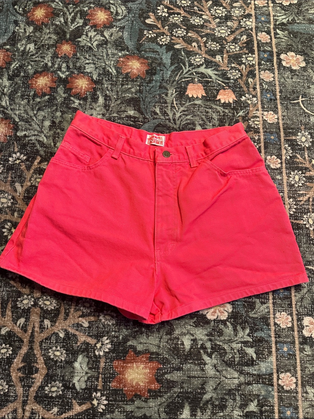 VTG Hot Pink High-Waist Women's Shorts